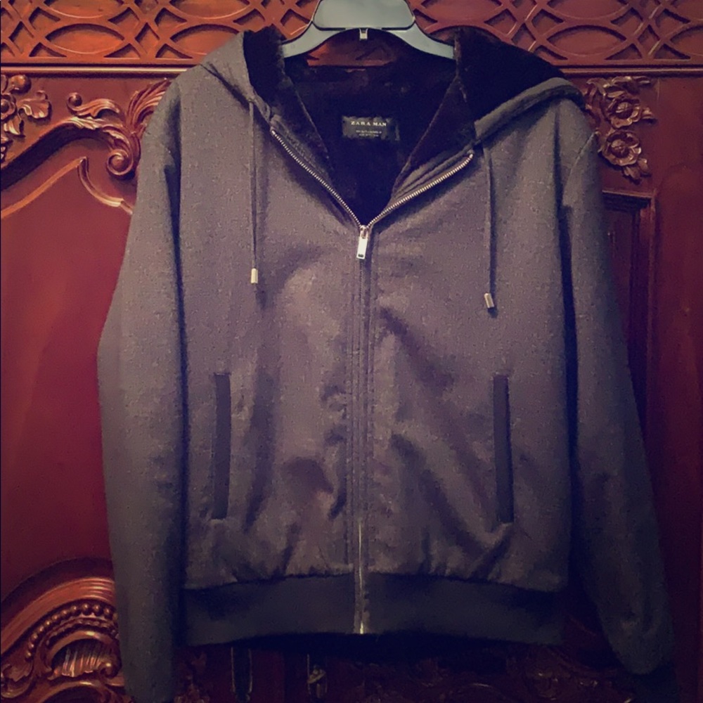 Zara Man Medium Hooded Jacket
